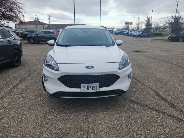 2021 Ford Escape SEL photo 3