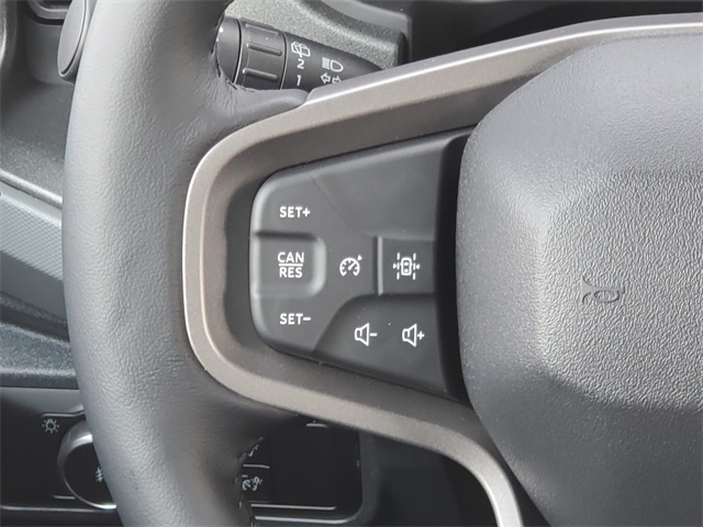 2024 Ford Bronco Black Diamond photo 28