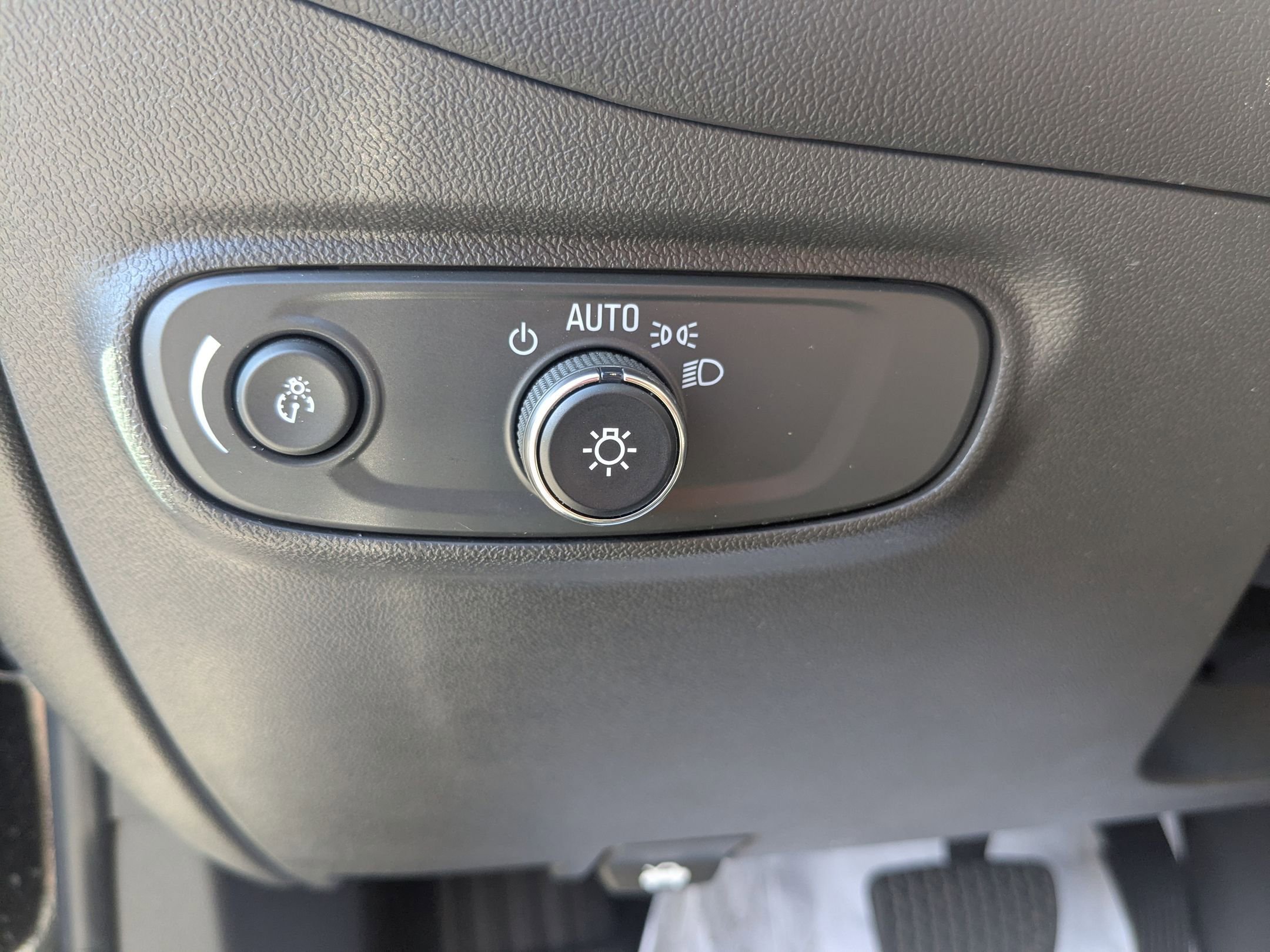 2022 Chevrolet Equinox LT photo 15