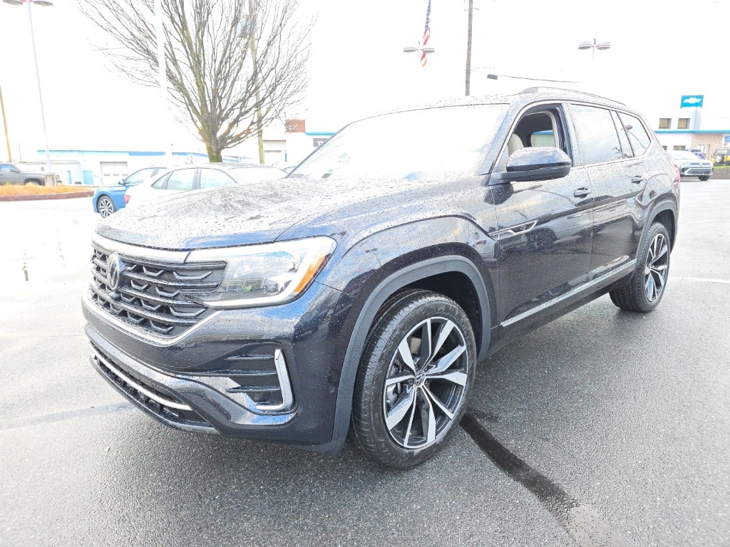 2026 Volkswagen Atlas SEL Premium R-Line's photo