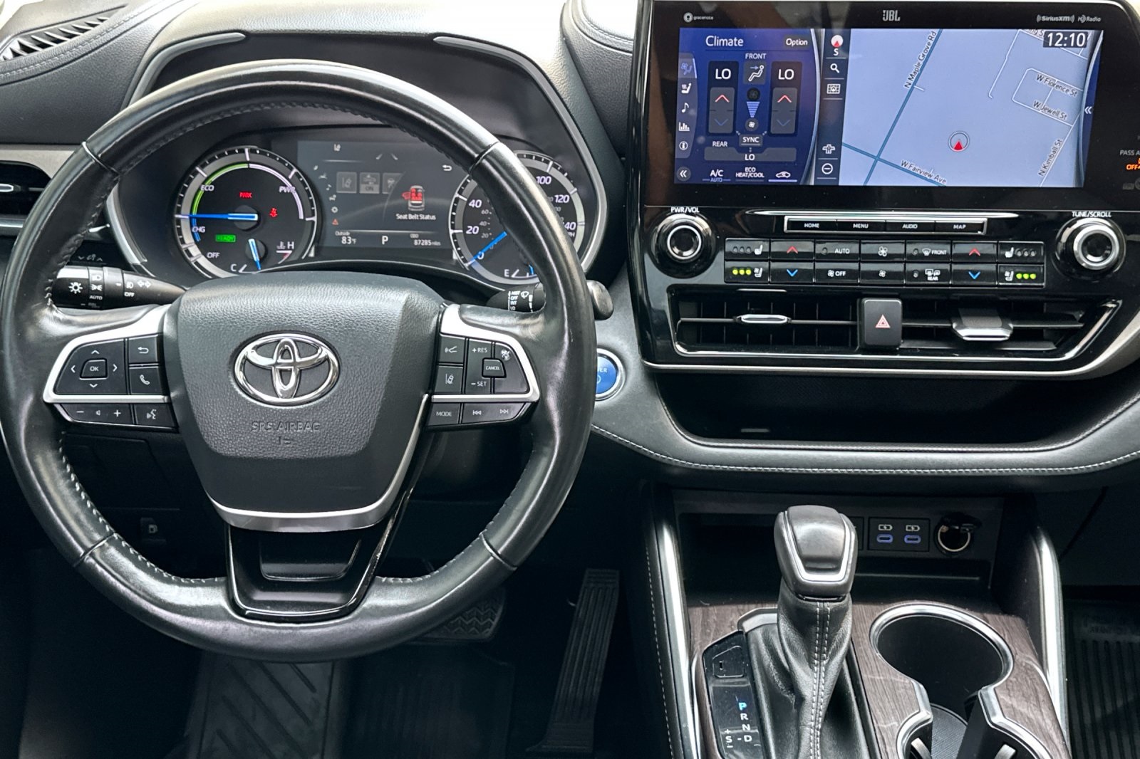 2022 Toyota Highlander Hybrid Limited photo 13