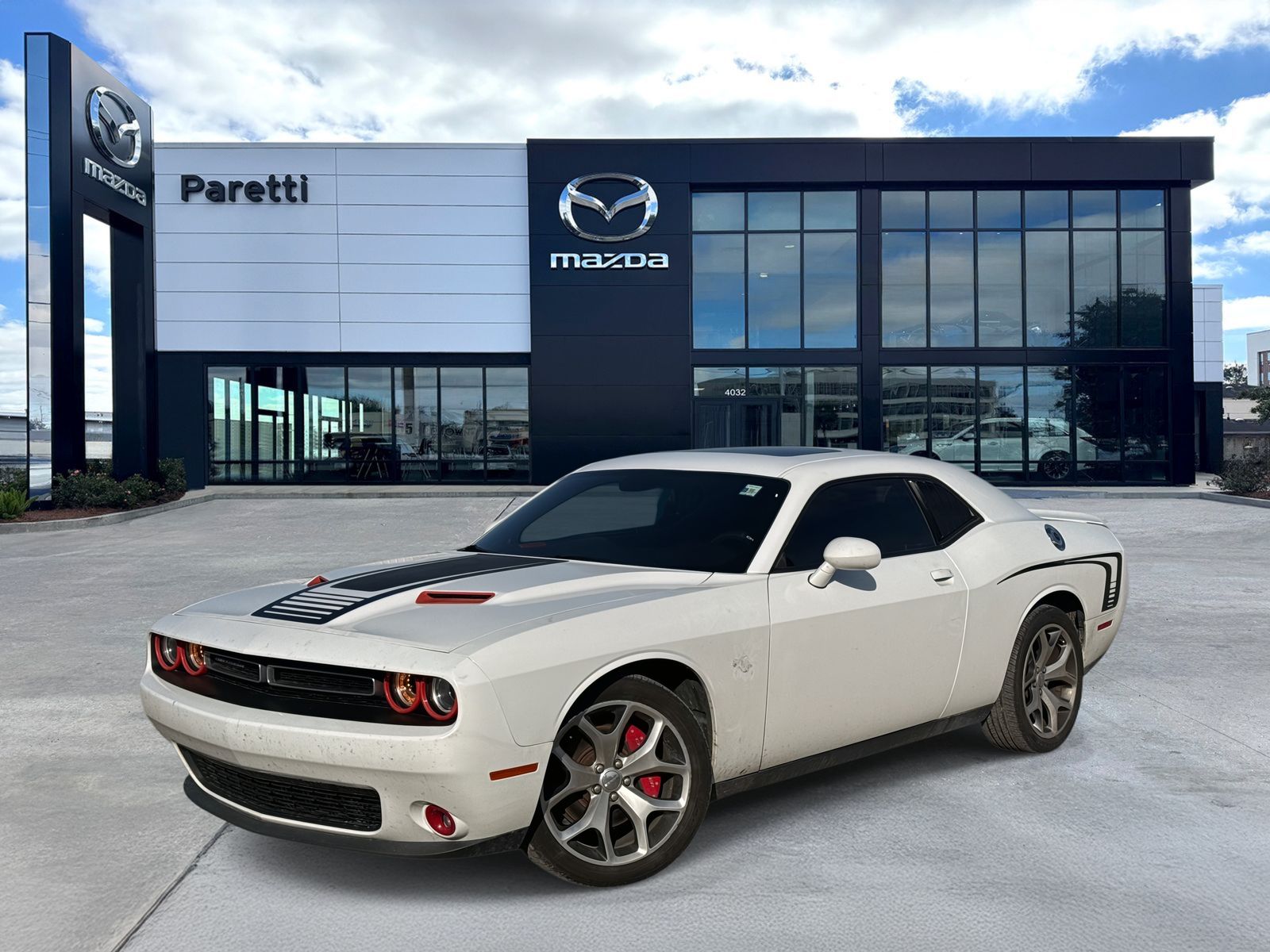 2015 Dodge Challenger SXT