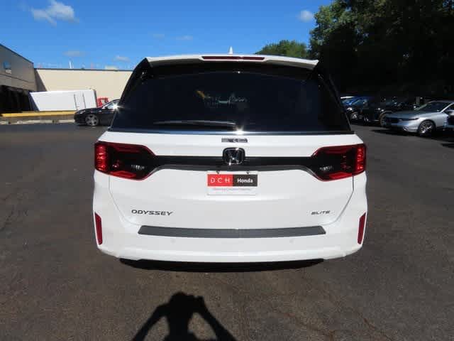 2026 Honda Odyssey Elite photo 3