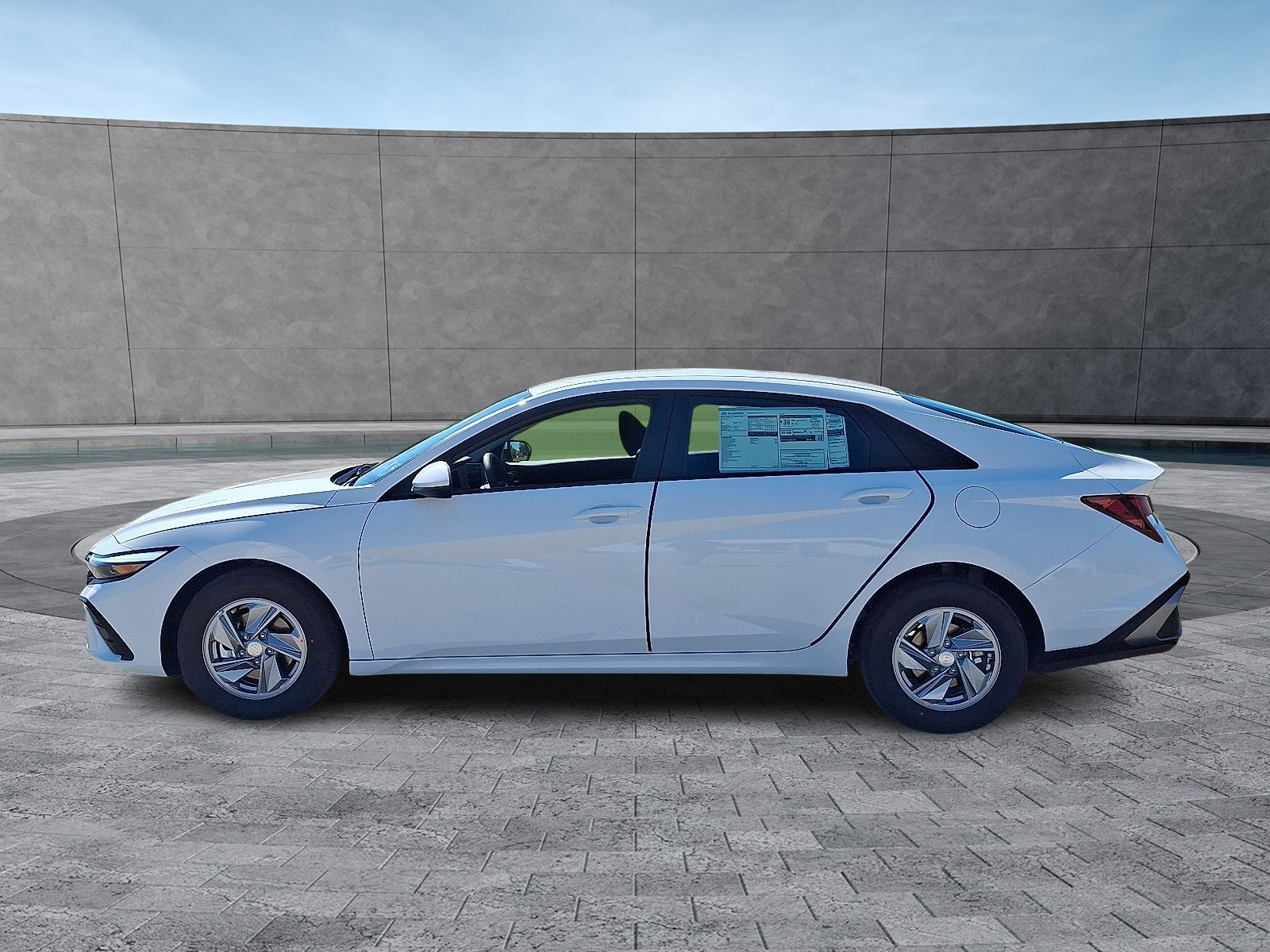 2025 Hyundai Elantra SE photo 4