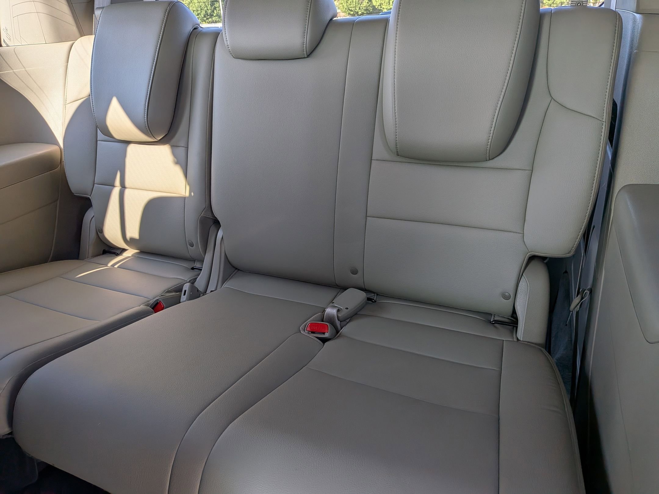 2016 Honda Odyssey EX-L photo 22