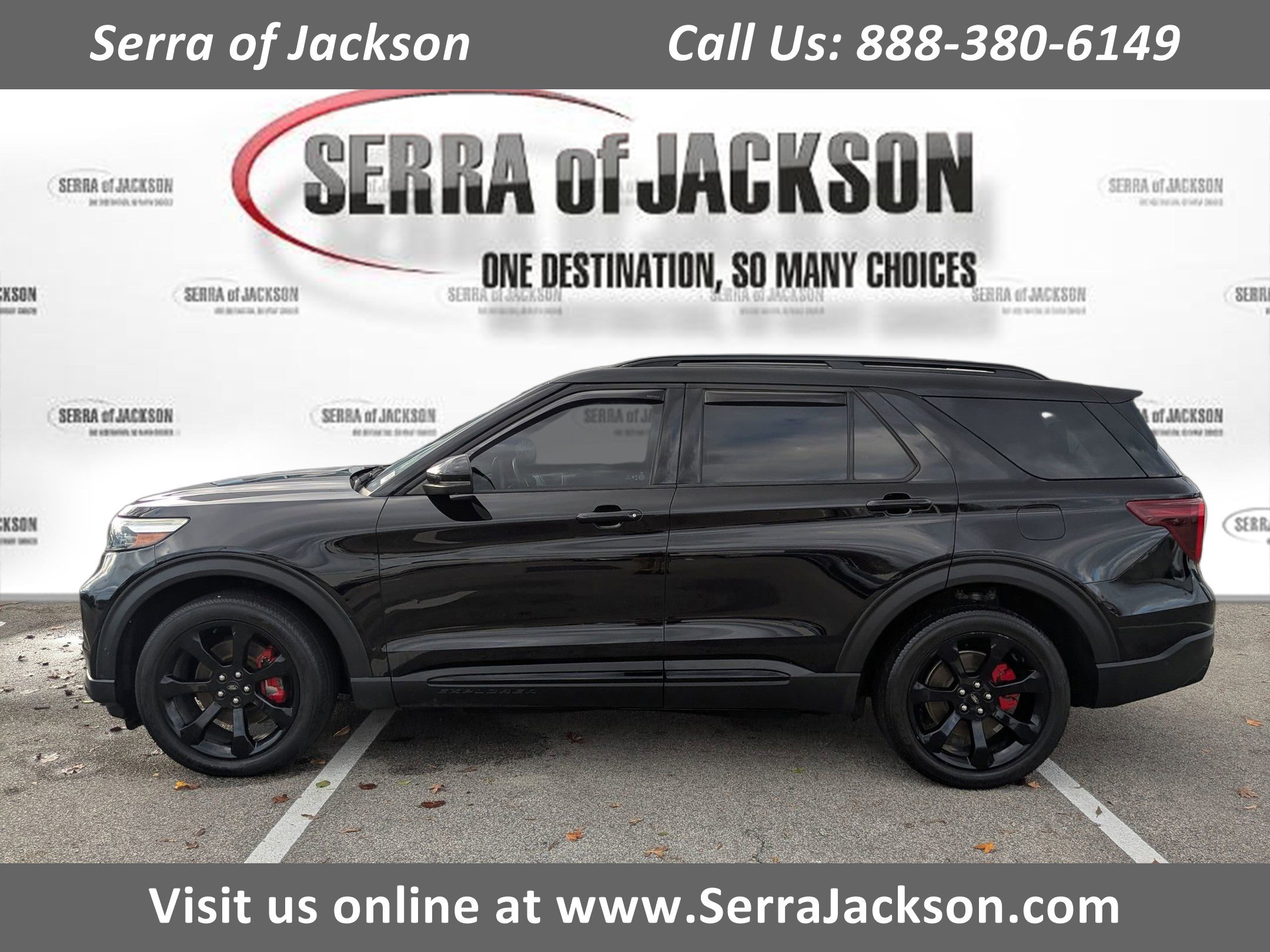 2020 Ford Explorer ST's photo