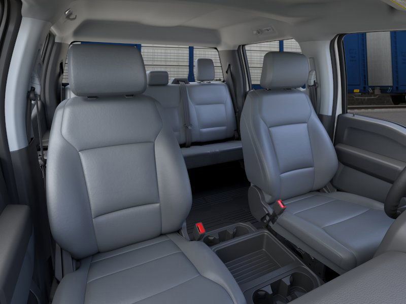 2026 Ford F-450 photo 2