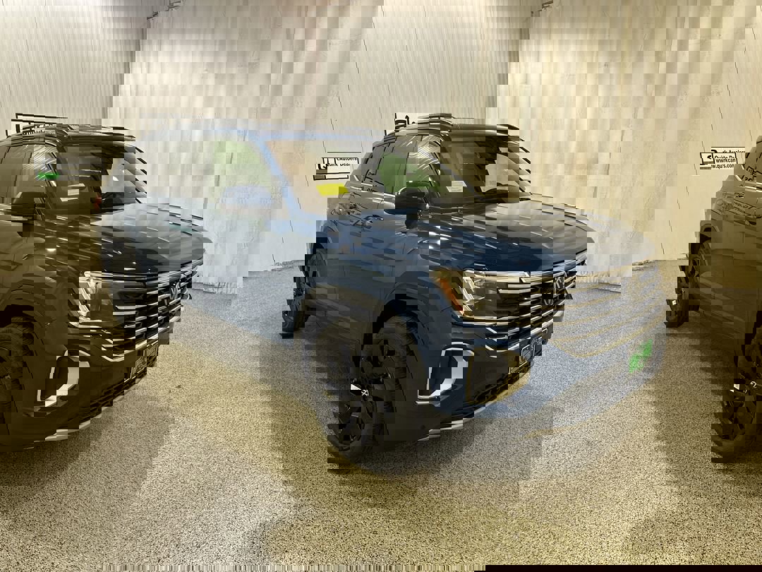 2026 Volkswagen Atlas SE w/Tech's photo