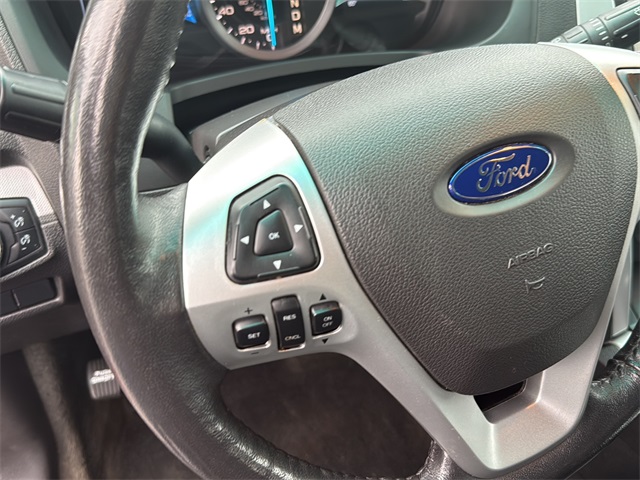 2015 Ford Explorer XLT photo 7