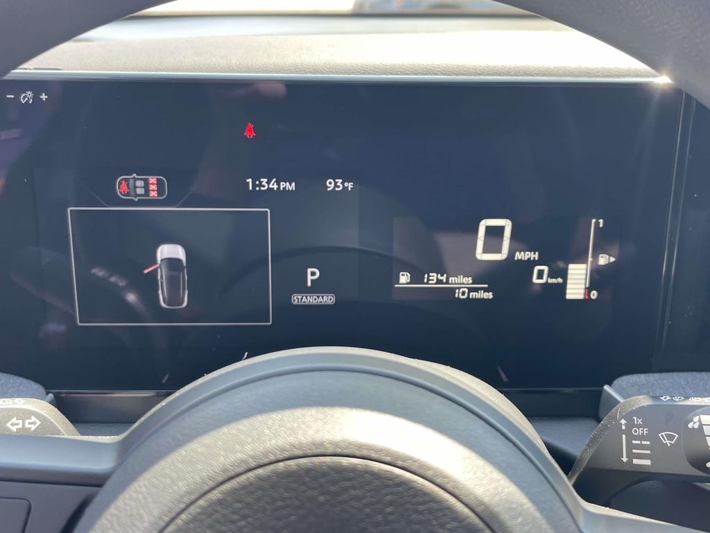 2026 Nissan Kicks SV photo 21