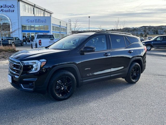 2023 GMC Terrain AT4's photo