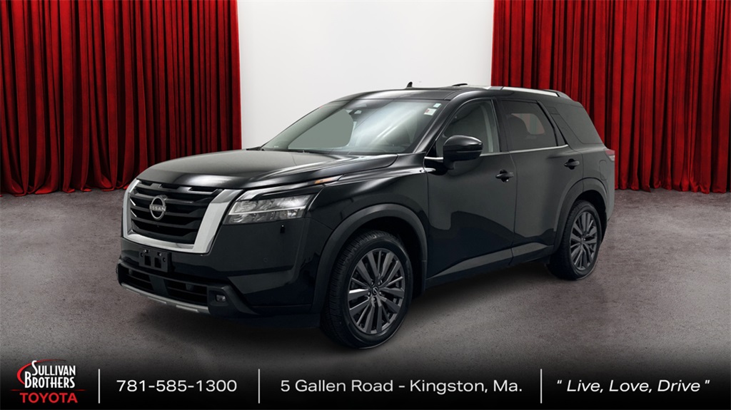 2023 Nissan Pathfinder SL