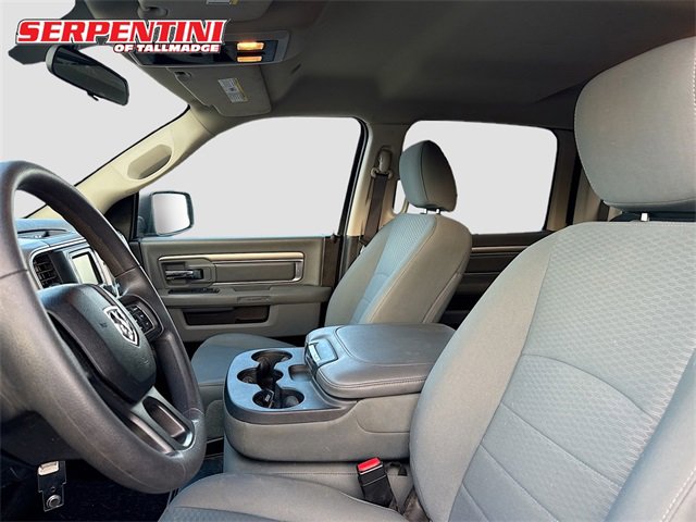 2020 Ram 1500 Classic SLT photo 15