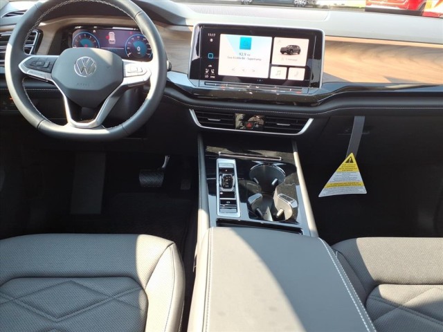 2026 Volkswagen Atlas SE Technology photo 13