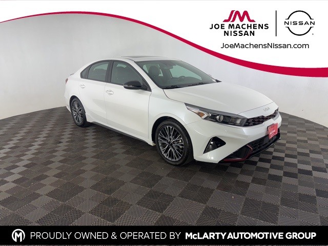 2023 Kia Forte GT-Line's photo