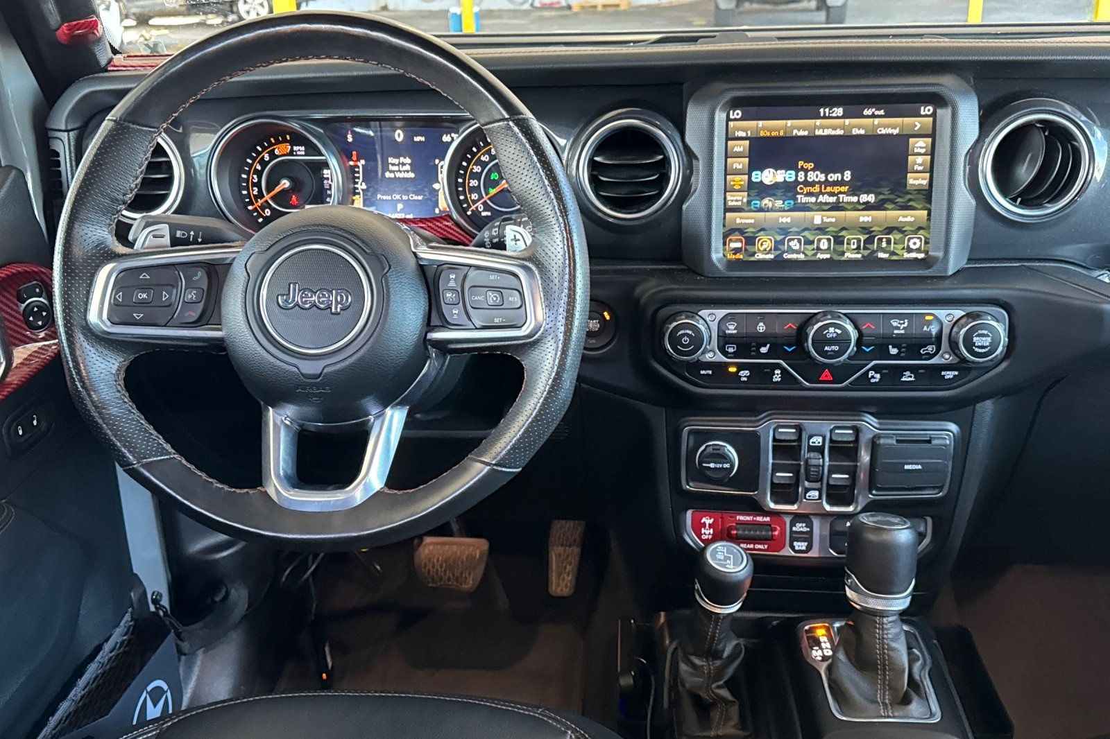 2023 Jeep Wrangler Rubicon 392 photo 12
