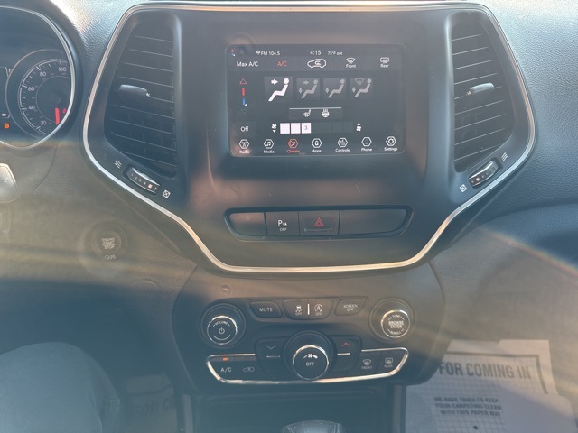 2019 Jeep Cherokee Latitude photo 15