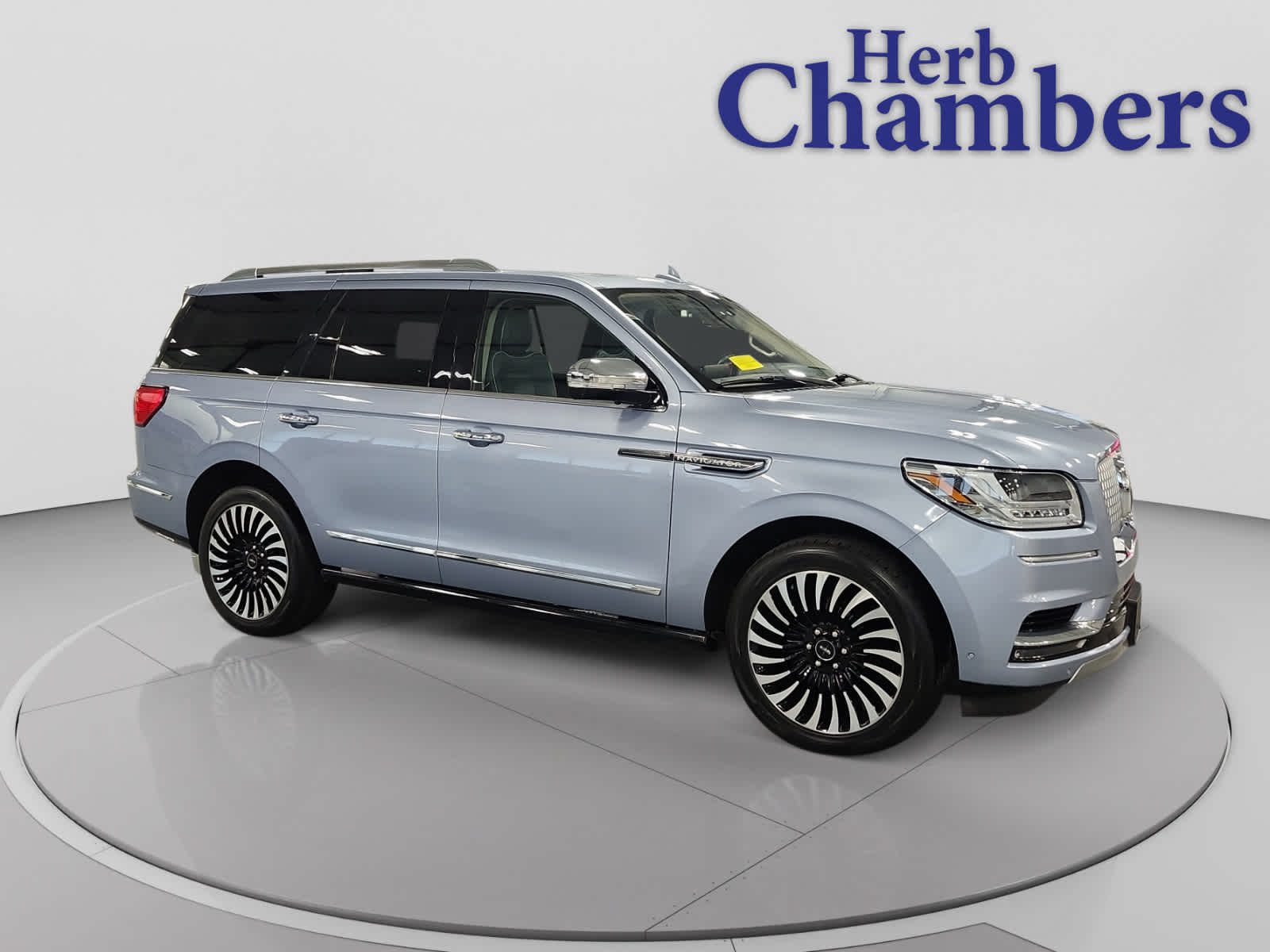2019 Lincoln Navigator Black Label's photo
