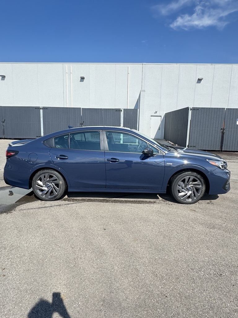 2025 Subaru Legacy Sport photo 2