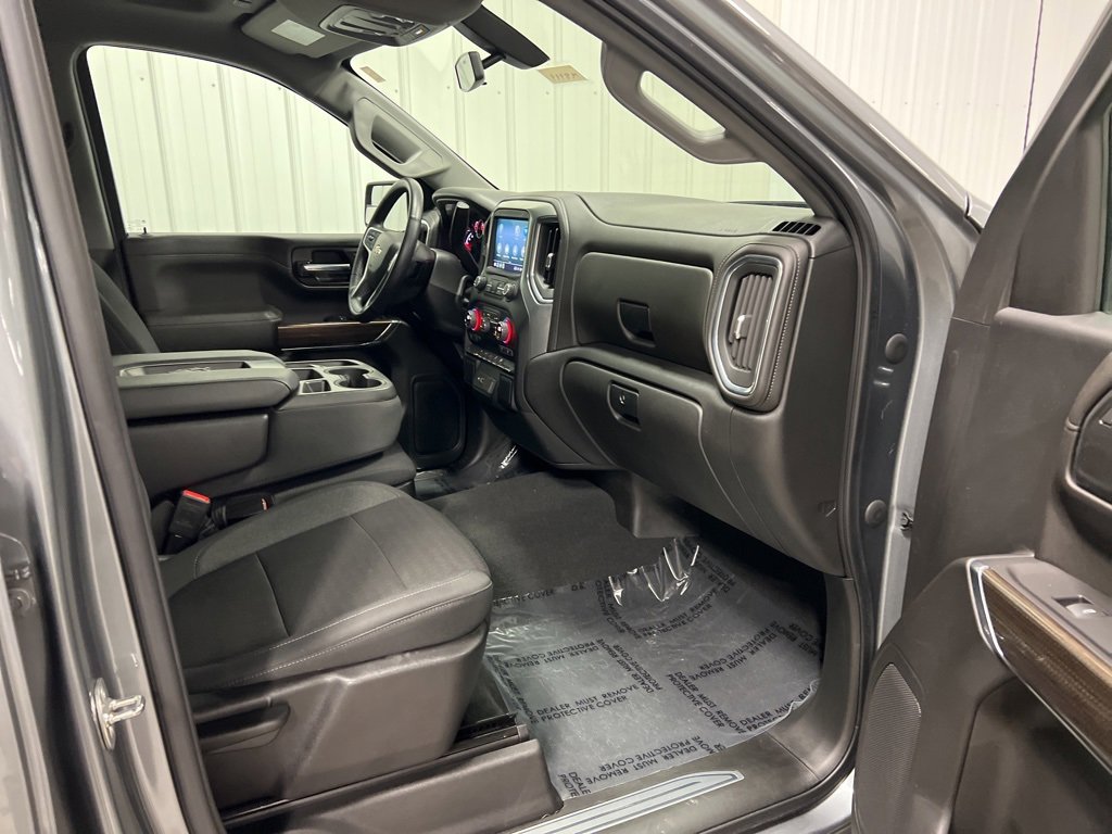 2022 Chevrolet Silverado 1500 LT photo 7