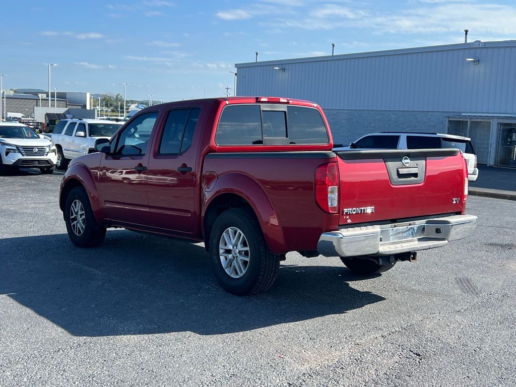 2015 Nissan Frontier SV photo 6