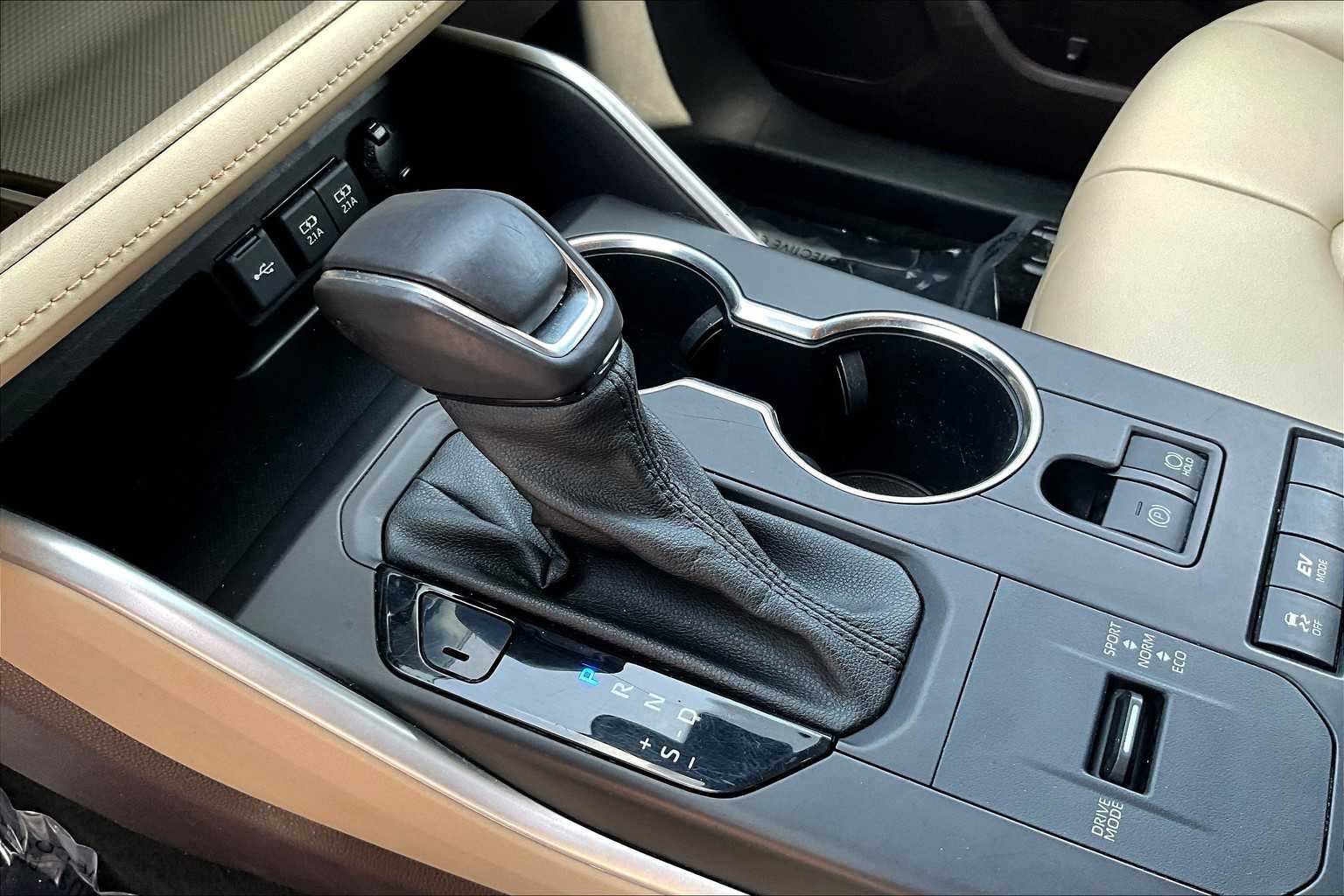 2021 Toyota Highlander Hybrid XLE photo 15