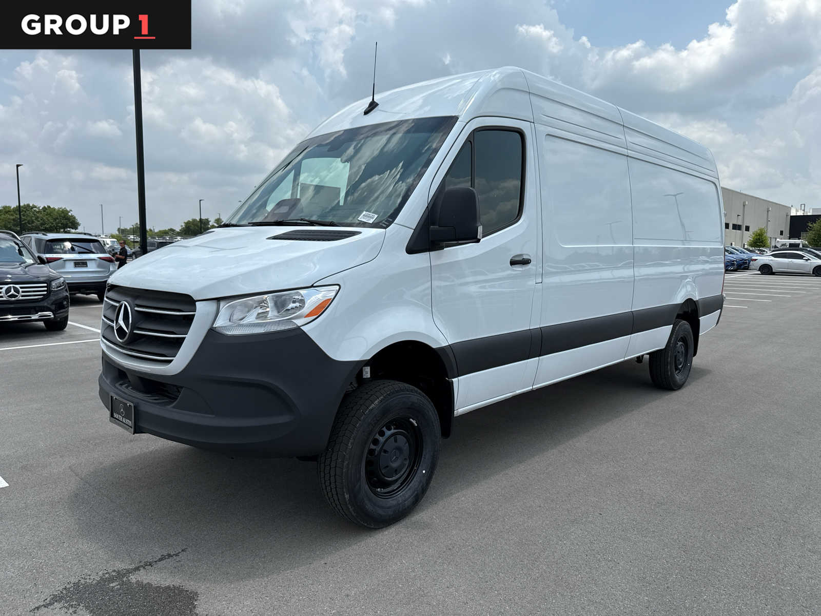 2025 Mercedes-Benz Sprinter Cargo Van Base's photo