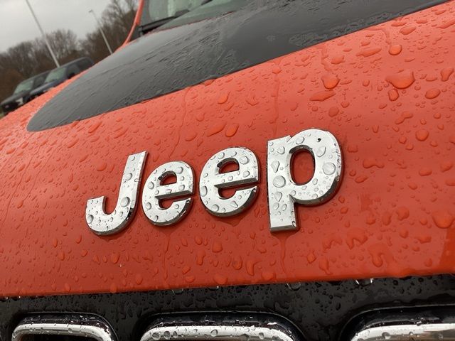 2021 Jeep Renegade Latitude photo 3