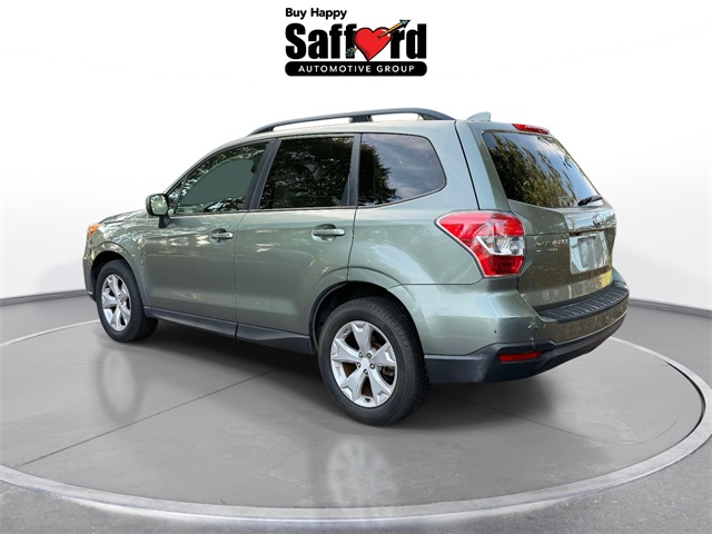 2016 Subaru Forester 2.5i Premium photo 5