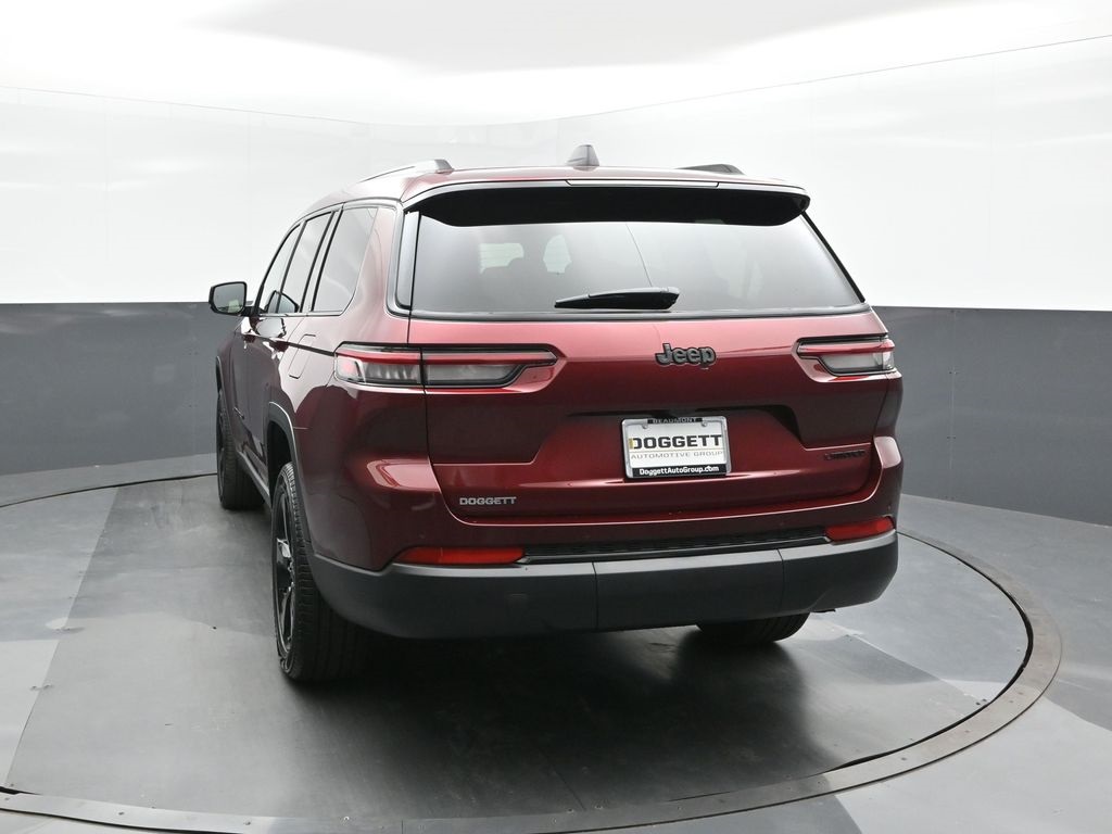 2025 Jeep Grand Cherokee Limited photo 4