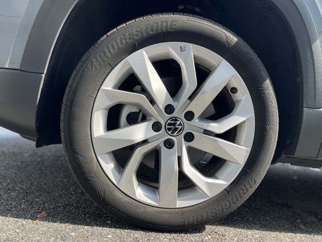 2023 Volkswagen Taos S photo 12
