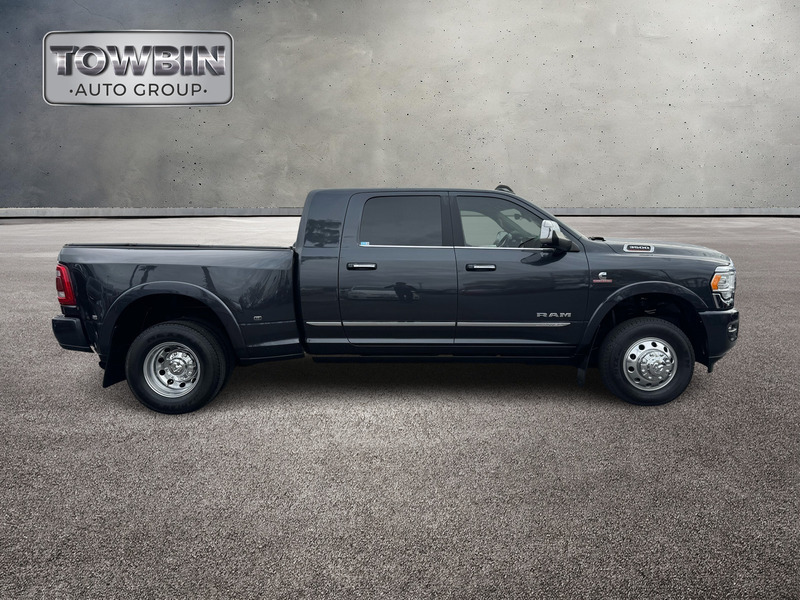 2020 Ram 3500 Limited photo 3