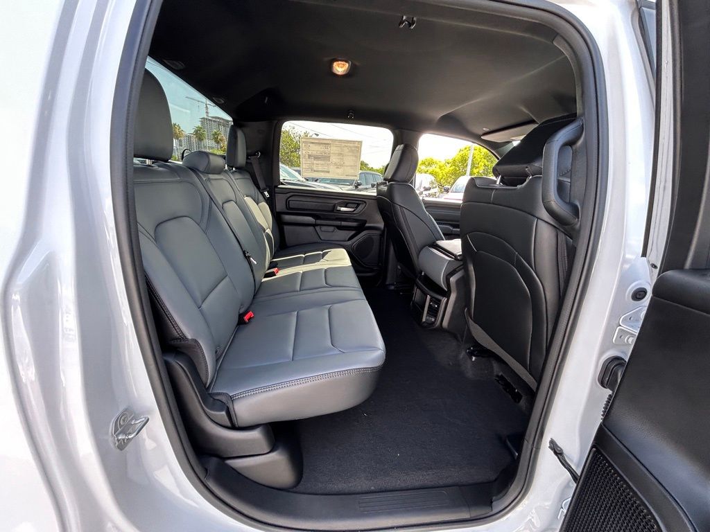 2025 Ram 1500 Tradesman photo 20