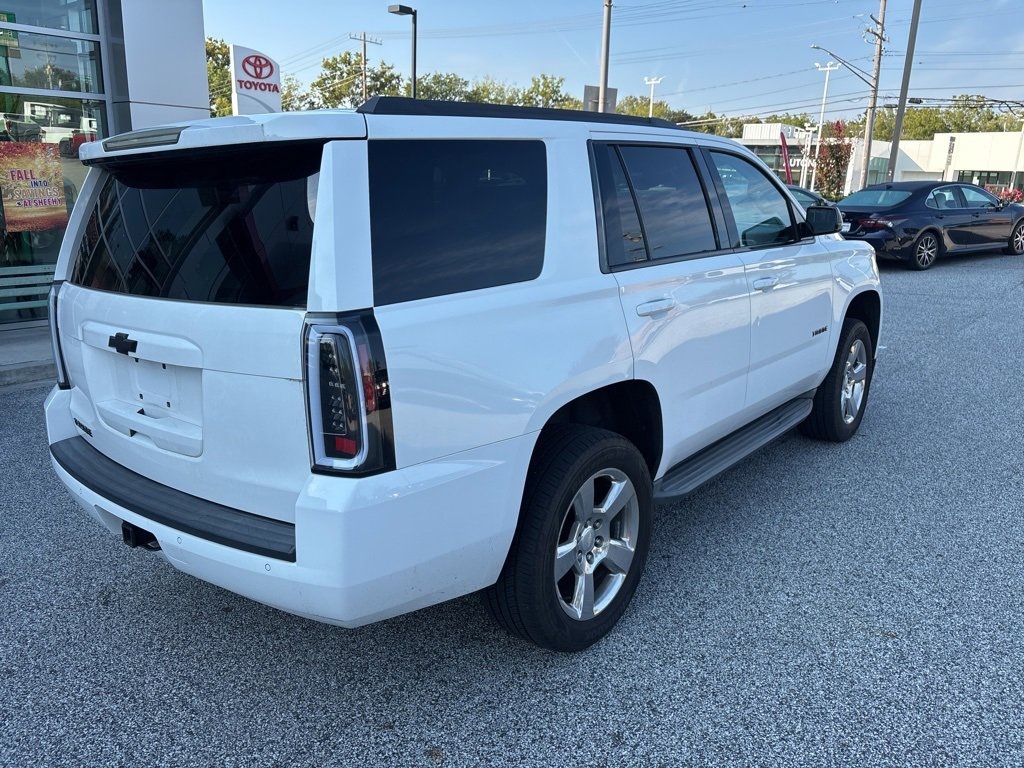 2015 Chevrolet Tahoe LT photo 3