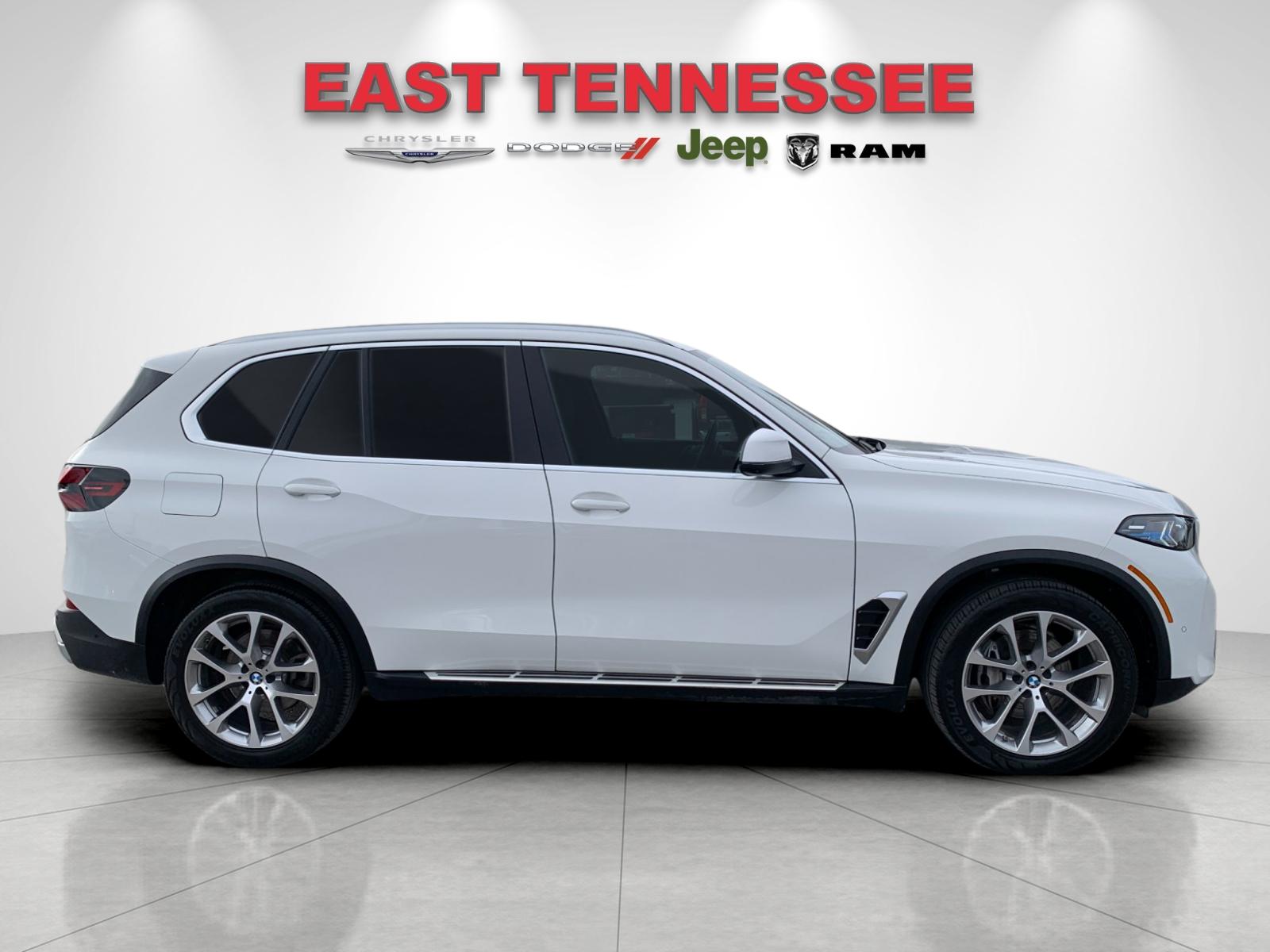 2024 Bmw X5 xDrive40i photo 2