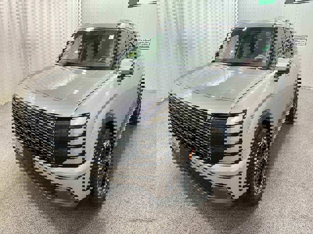 2026 Hyundai Palisade Limited photo 3