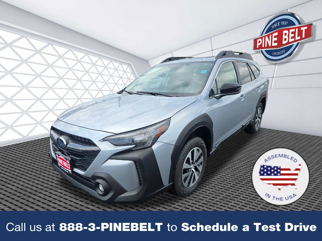 2025 Subaru Outback Premium's photo