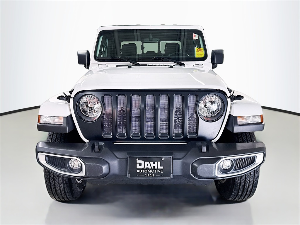 2022 Jeep Gladiator Overland photo 2