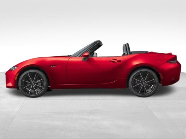 2025 Mazda MX-5 Miata Miata Grand Touring photo 3