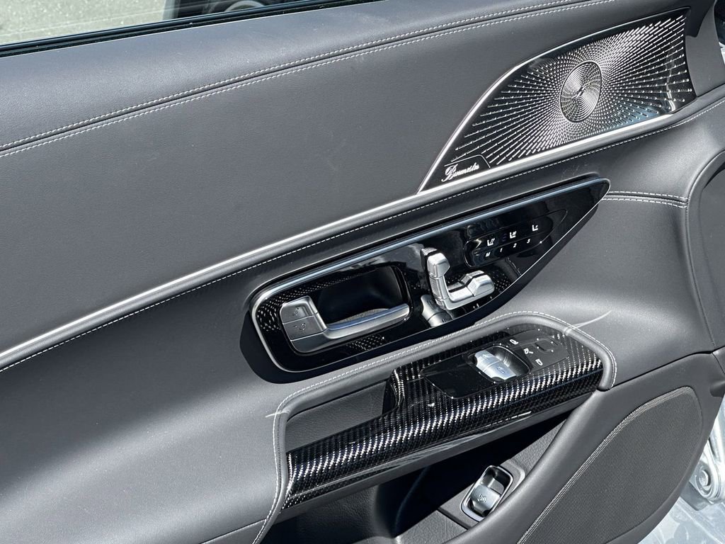 2025 Mercedes Benz AMG GT 55 photo 11