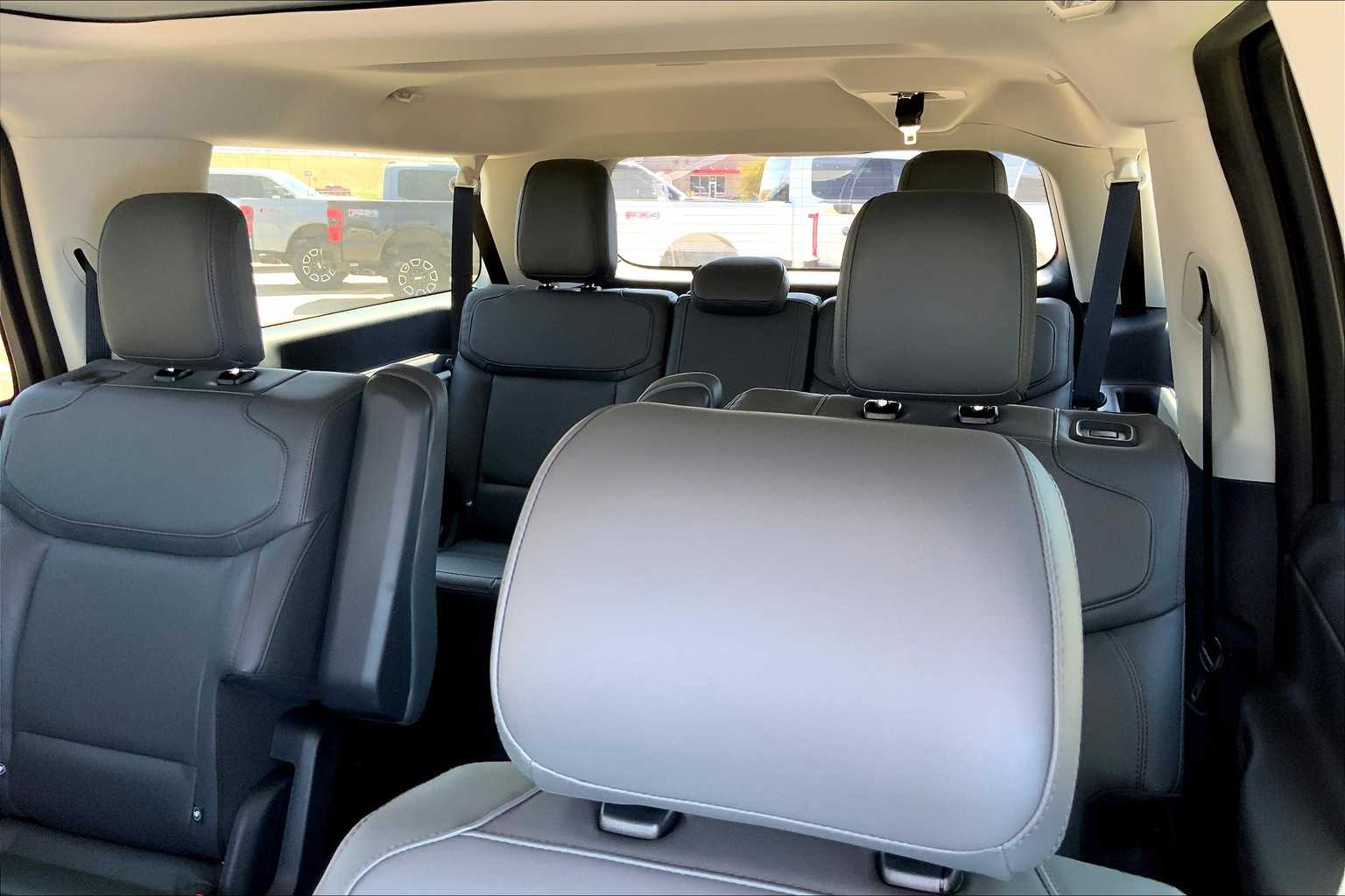 2025 Ford Expedition MAX EL photo 18