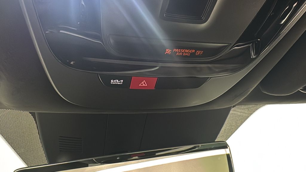 2026 Kia Sorento X-Line SX Prestige photo 32