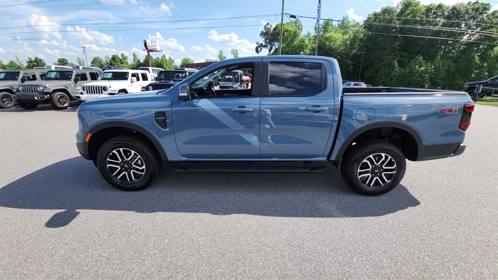 2025 Ford Ranger Lariat photo 6
