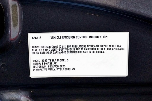 Used 2023  Tesla Long Range image 39