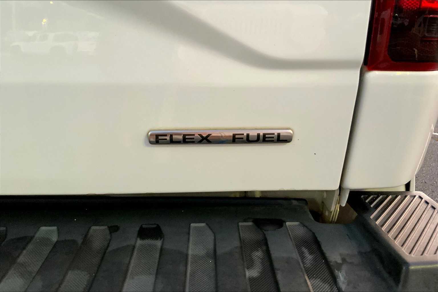 2016 Ford F-150 XLT photo 9