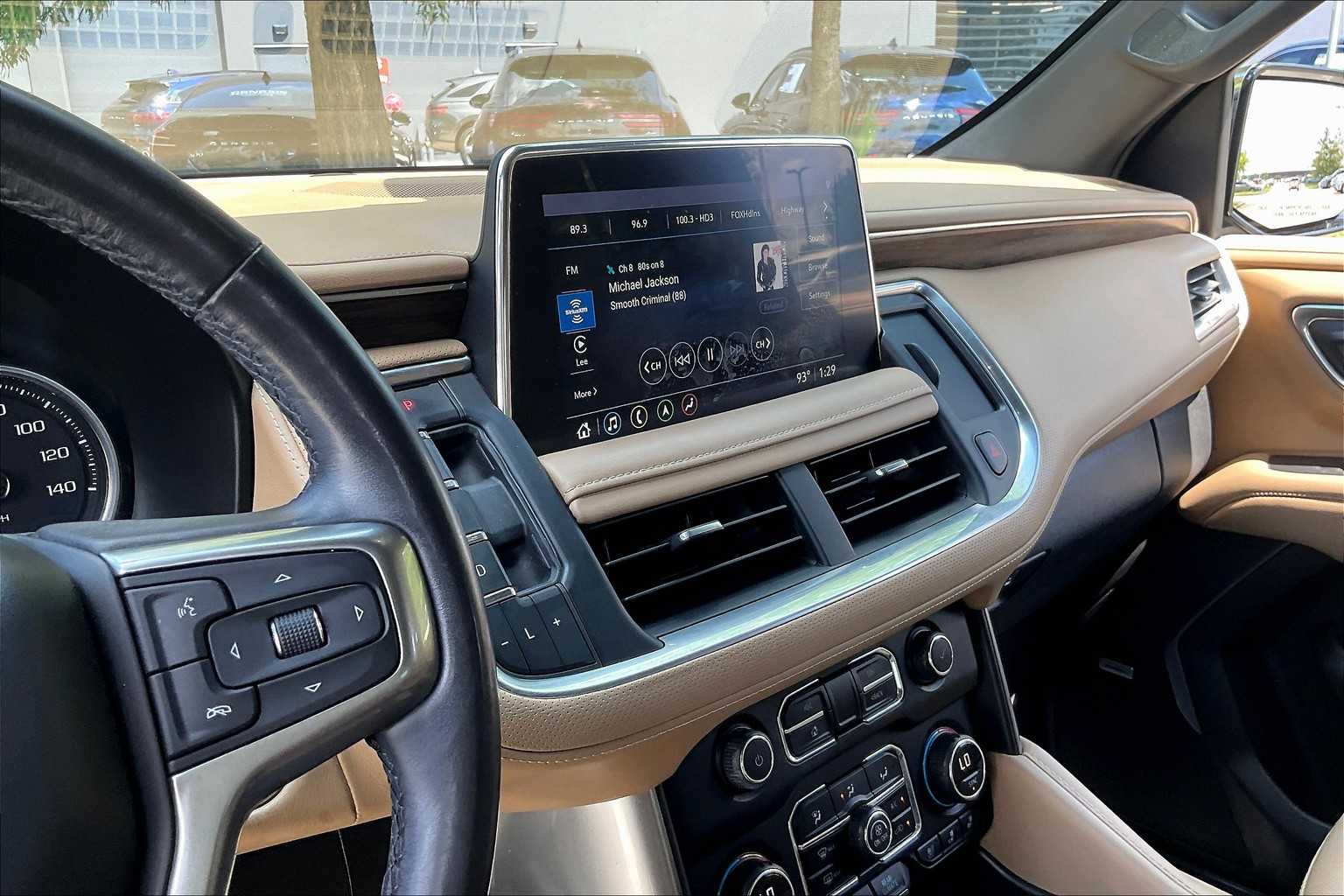 2021 Chevrolet Tahoe Premier photo 5