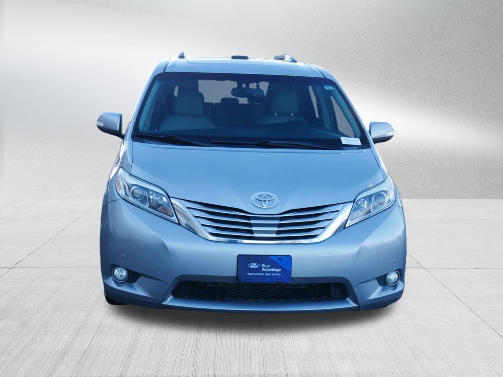 Certified 2017 Toyota Sienna Limited with VIN 5TDYZ3DC3HS809659 for sale in Coon Rapids, Minnesota