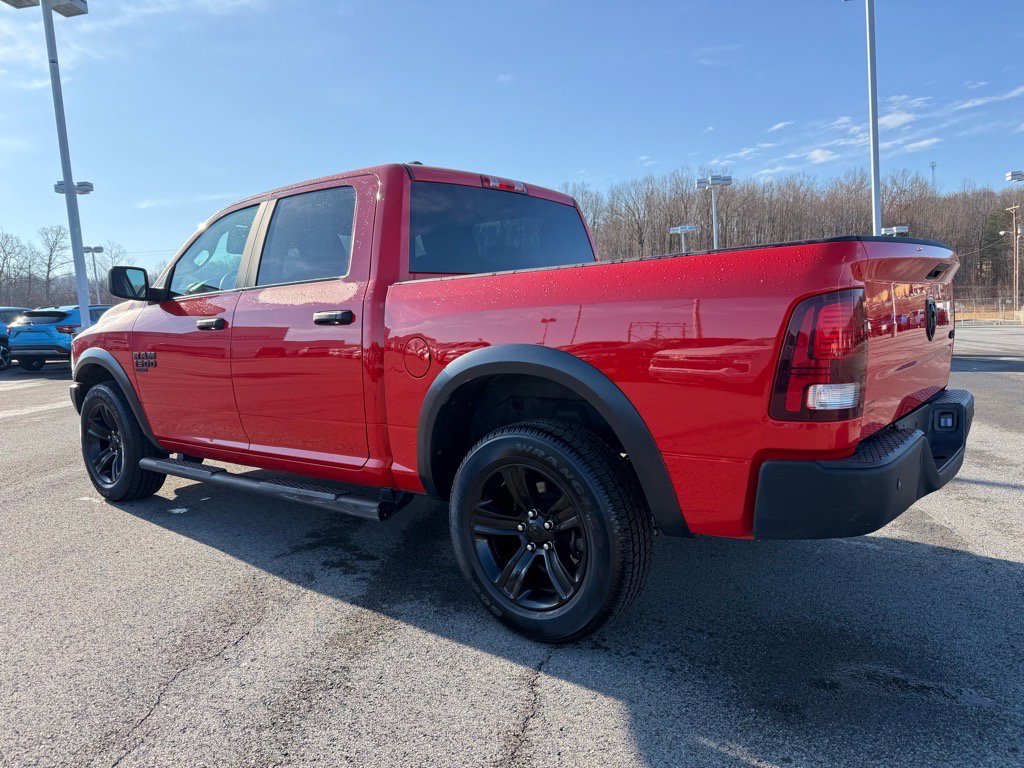 2023 Ram 1500 Classic Warlock photo 3