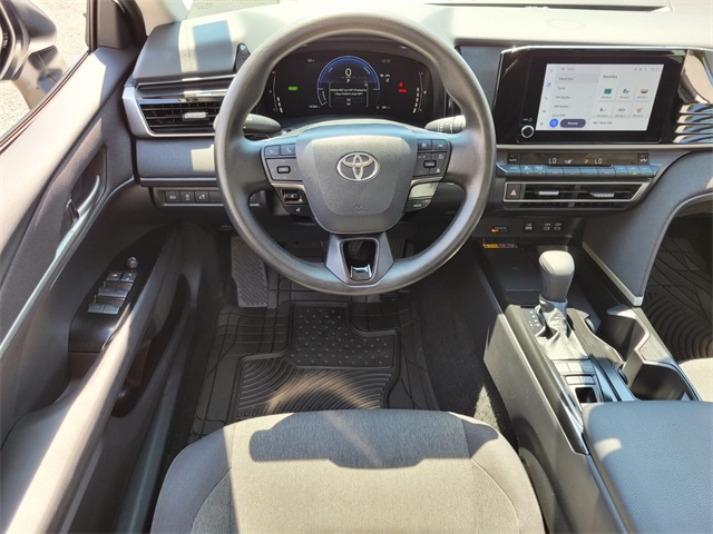 2025 Toyota Camry LE photo 12