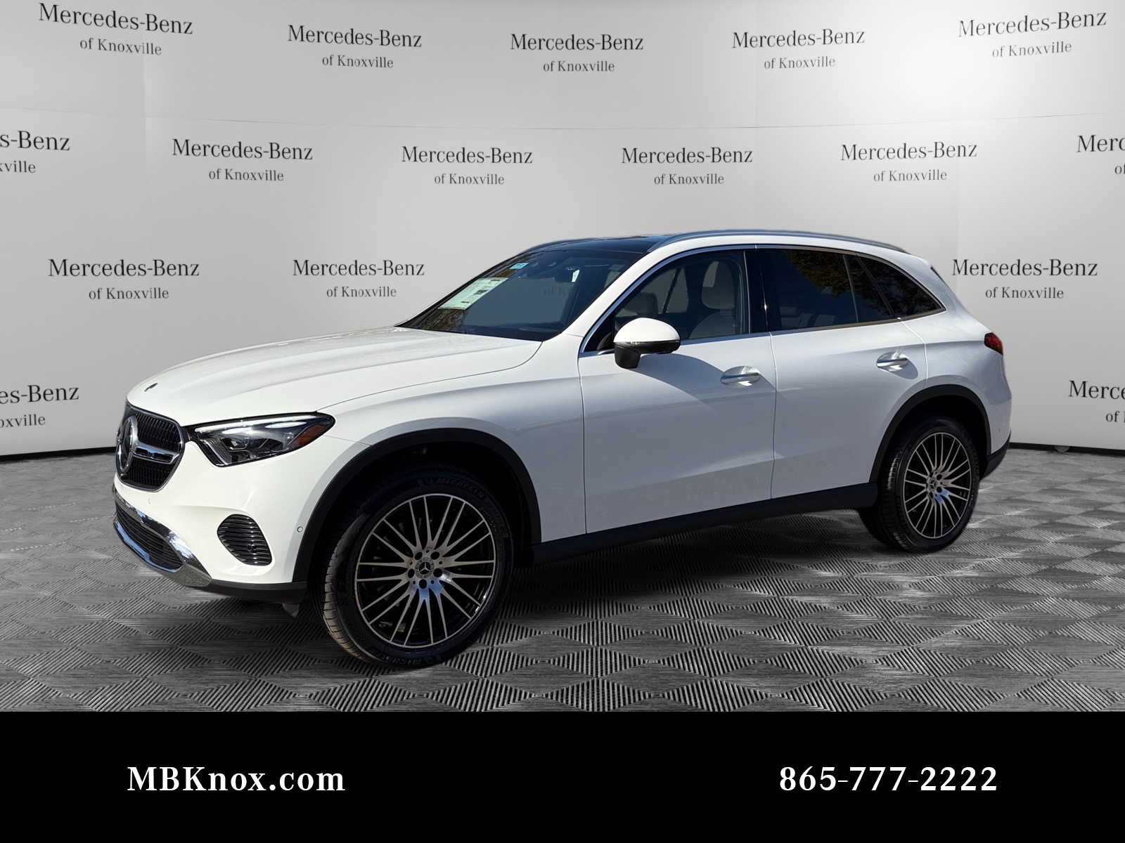 2026 Mercedes-Benz GLC Base's photo